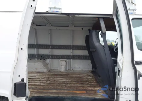 2001 Dodge Ram Van 1500 Conversion z USA, uszkodzony, nr VIN 2B7HB11Y81K553583